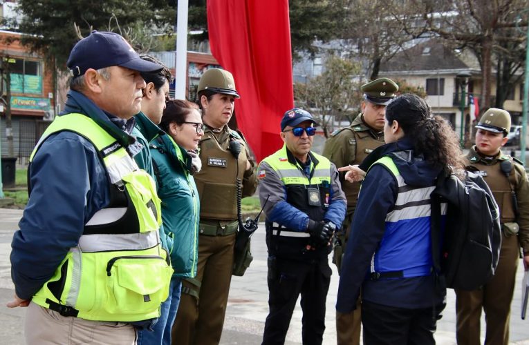 Autoridades  del  Sag,  Impuestos  internos ,salud   y  carabineros  mas  personal municipal  realizan  fiscalizaciion   en Laja