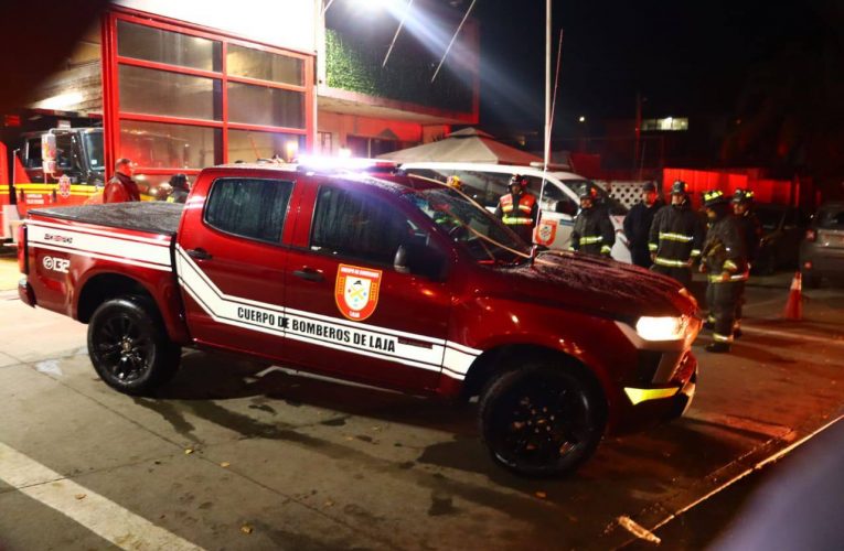 Cuerpo de Bomberos  de  Laja  recibió  nuevo  vehículo  institucional